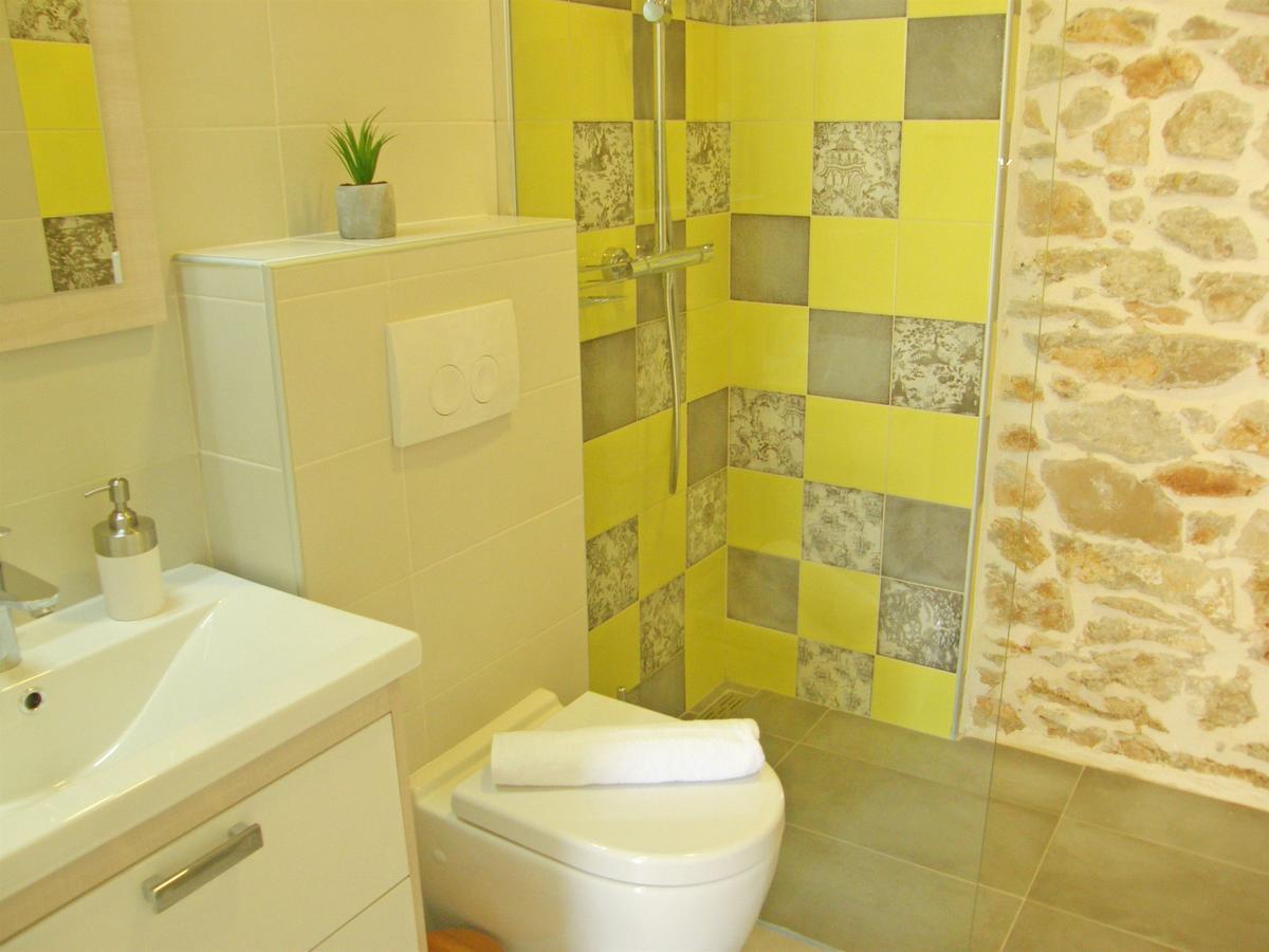 Apartments Mare Primosten Ngoại thất bức ảnh